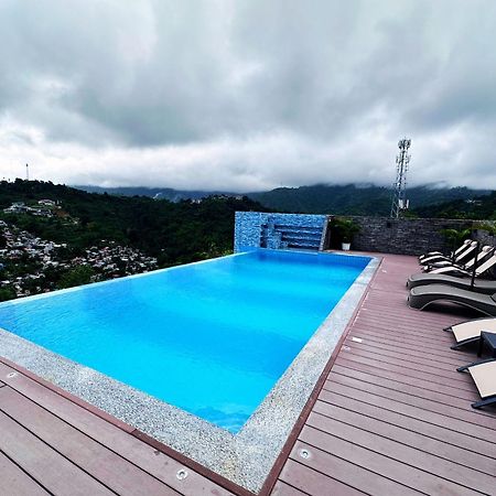 Hayat Sky Towers Hotell Cebu Exteriör bild